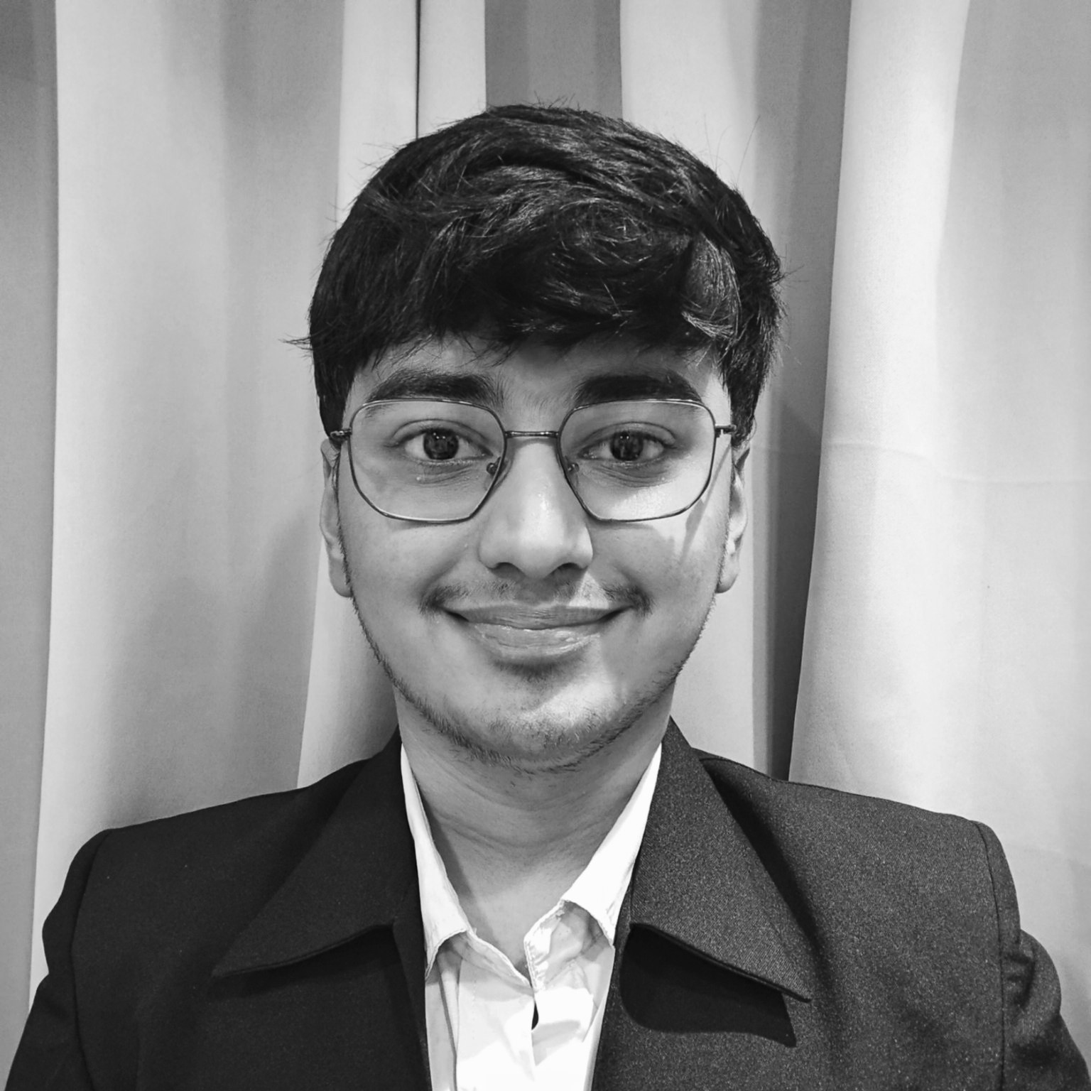 Viraj Ravani software engineer profile avatar portrait photo